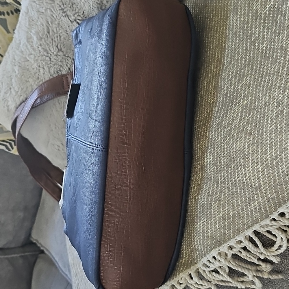 NWT Stone Mountain Long Beach Satchel Purse Leather Shoulder Bag Blue - Picture 9 of 11